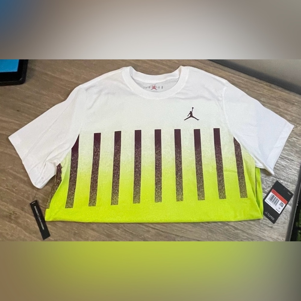 Men’s Jordan Graphic S/S Tee, CJ6292-353, Size Large - Picture 8 of 10